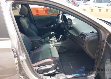 2020 Hyundai Elantra Gt N Line z USA, uszkodzony, nr VIN KMHH55LC3LU133478